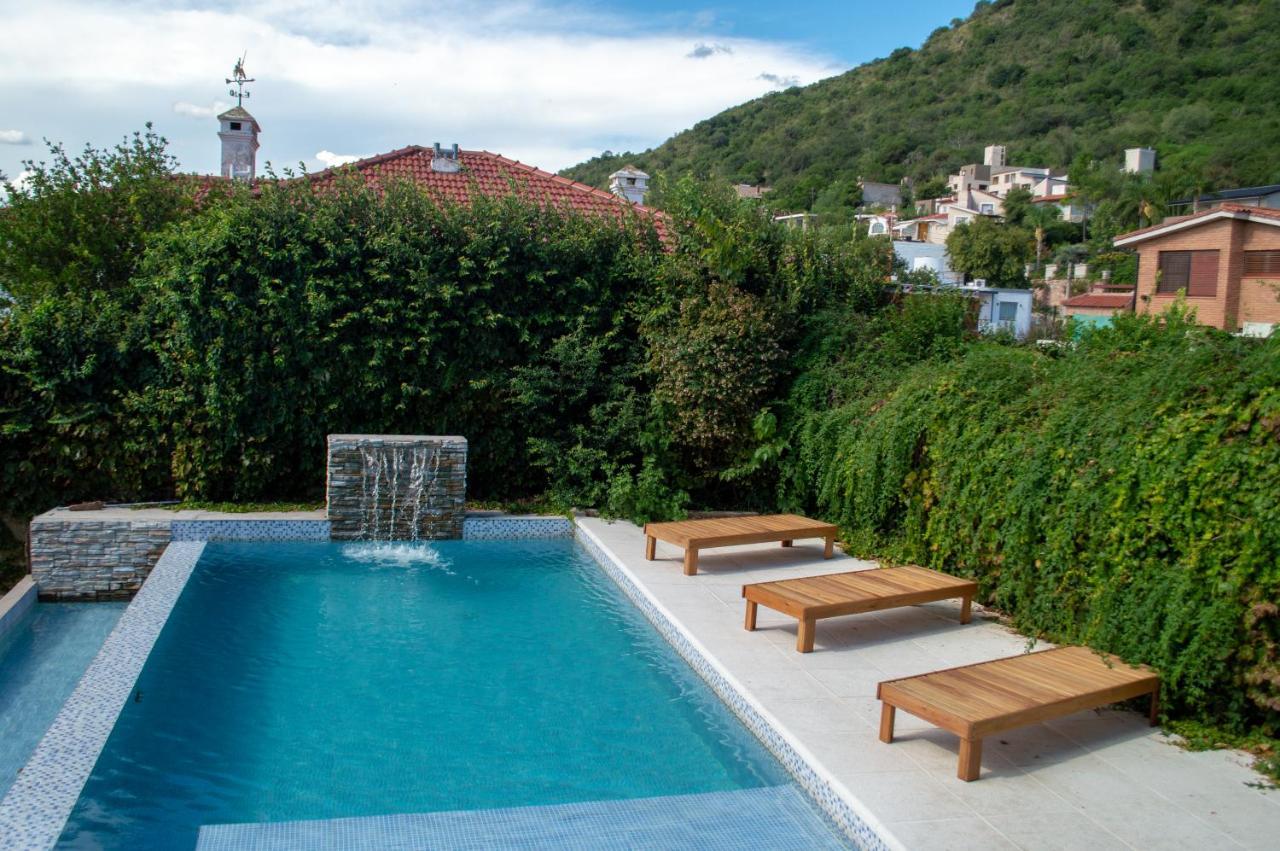 Casa En Centro De Carlos Paz Con Pileta Holiday home